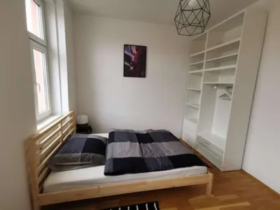 Schön möblierte 1-Zimmer-Wohnung in toller Lage! Kurzzeitvermietung! – Bild 2