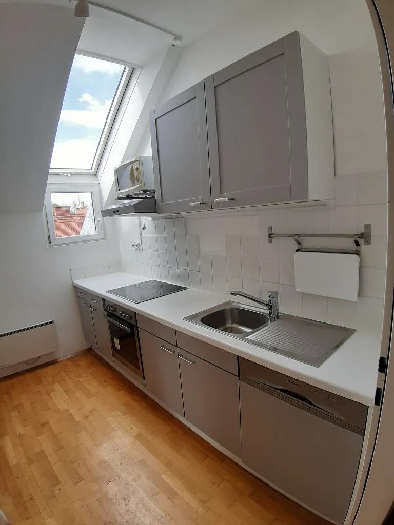 Zentral gelegene Wohnung am Stadtpark, St. Leonhard - Widok 2
