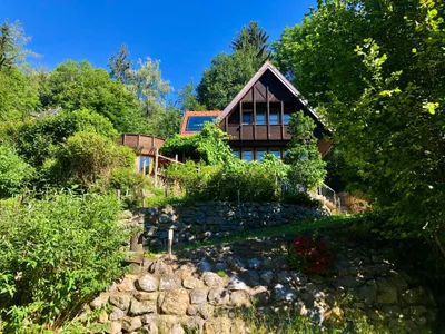 6-Zimmer-Haus mieten in Graz – 230 m², € 2.600 – Bild 1 von 27