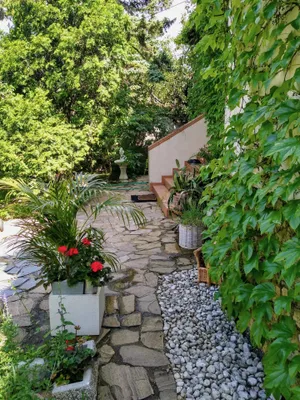 6-Zimmer-Haus mieten in Mödling – 200 m², € 3.000 – Bild 2 von 39