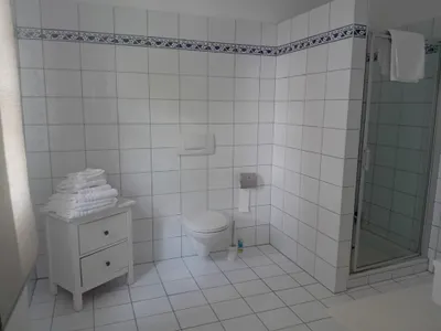 6-Zimmer-Haus mieten in Mödling – 200 m², € 3.000 – Bild 24 von 39