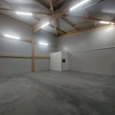Gewerbeimmobilie mieten in Mistelbach – 91 m², € 1.100 – Bild 2 von 6