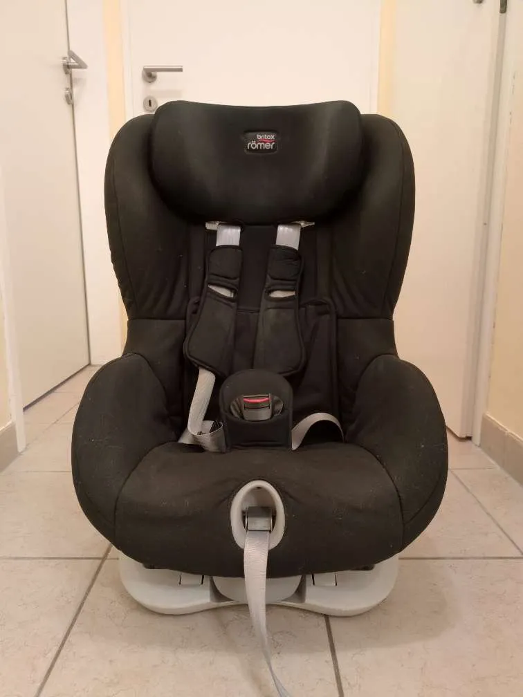 Kindersitz Britax Römer King 2 | Gruppe 1| 9-18kg |9m - 4J | R44/04, € ...