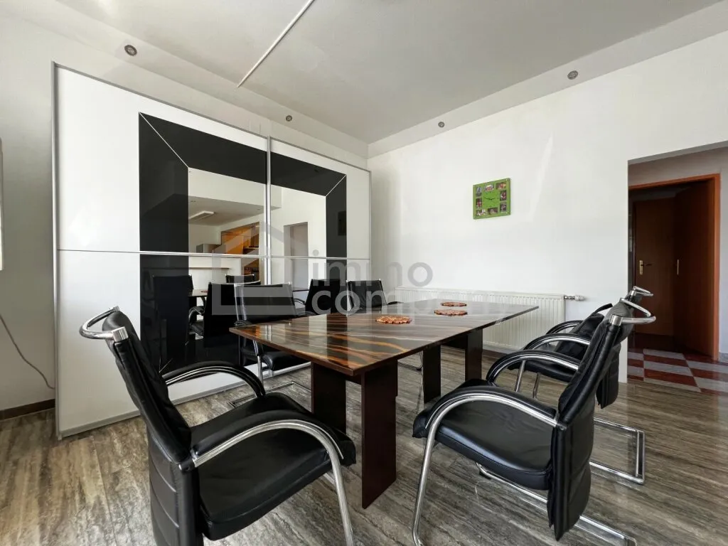 Traumhaftes Ein- bis Zweifamilienhaus in Poggersdorf mit großem Garten - Modernisiert & Geräumig (ca. 244m²) - Ansicht 3
