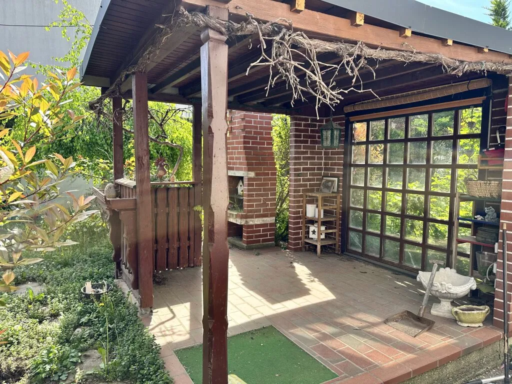 Einfamilienhaus mit viel Freiflächen ab September zur Miete! - Ansicht 3