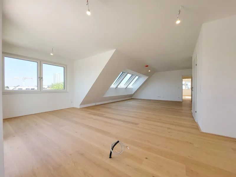 Nur 450m von der Alten Donau entfernt spielt dieses 3-Zimmer Dachgeschosswohnung alle Stücke - Widok 2