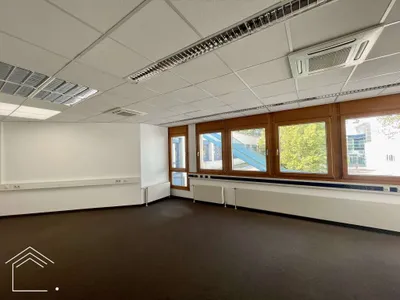 Gewerbeimmobilie mieten in Wien – 878,03 m², € 12.292 – Bild 13 von 35