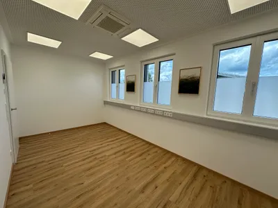 5-Zimmer-Gewerbeimmobilie mieten in Salzburg-Umgebung – 45 m², € 600 – Bild 10 von 12