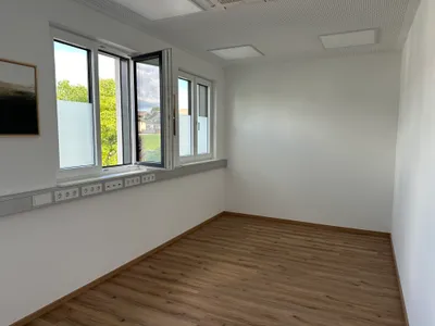 5-Zimmer-Gewerbeimmobilie mieten in Salzburg-Umgebung – 45 m², € 600 – Bild 9 von 12