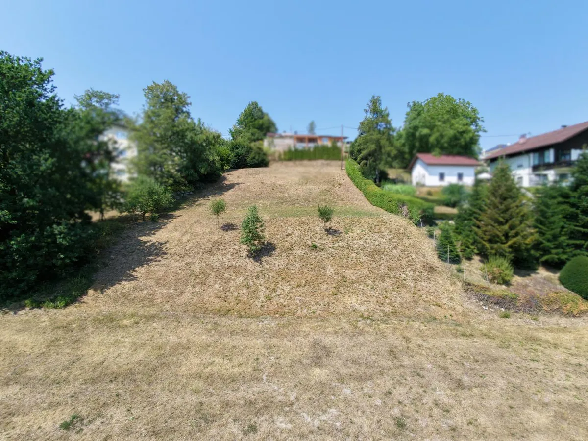 Südhanglage mit Donaublick - Baugrund ohne Bauzwang - Ansicht 3