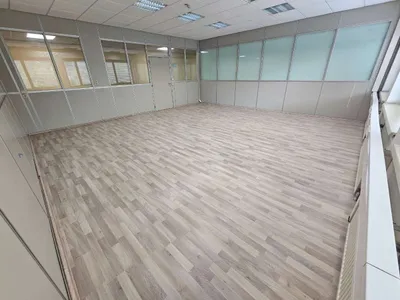 1-Zimmer-Gewerbeimmobilie mieten in Bruck-Mürzzuschlag – 44 m², € 386 – Bild 3 von 5