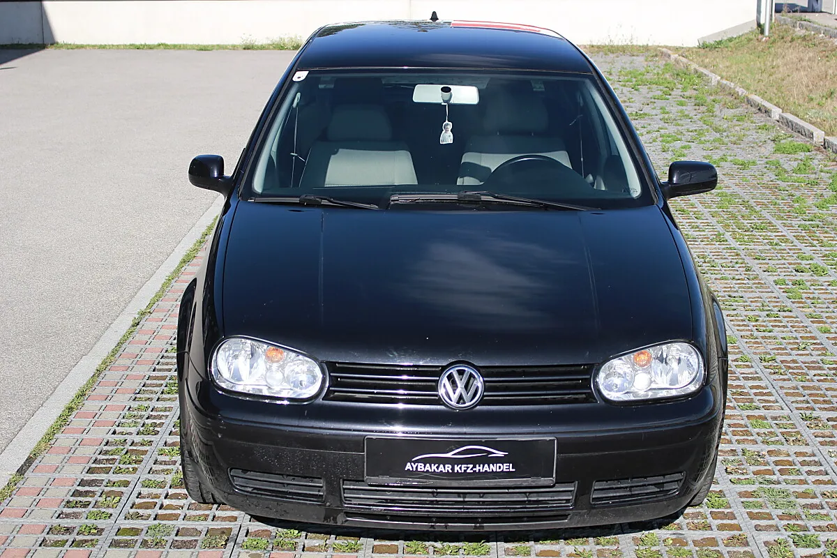 VW Golf