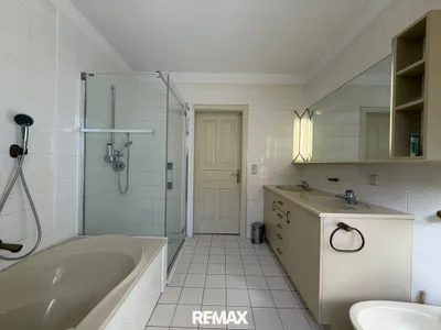 Haus kaufen in Eferding – 213 m², € 770.000 – Bild 22 von 32