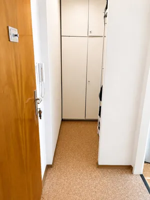 1-Zimmer-Wohnung mieten in Salzburg Stadt – 28 m², € 860 – Bild 4 von 18