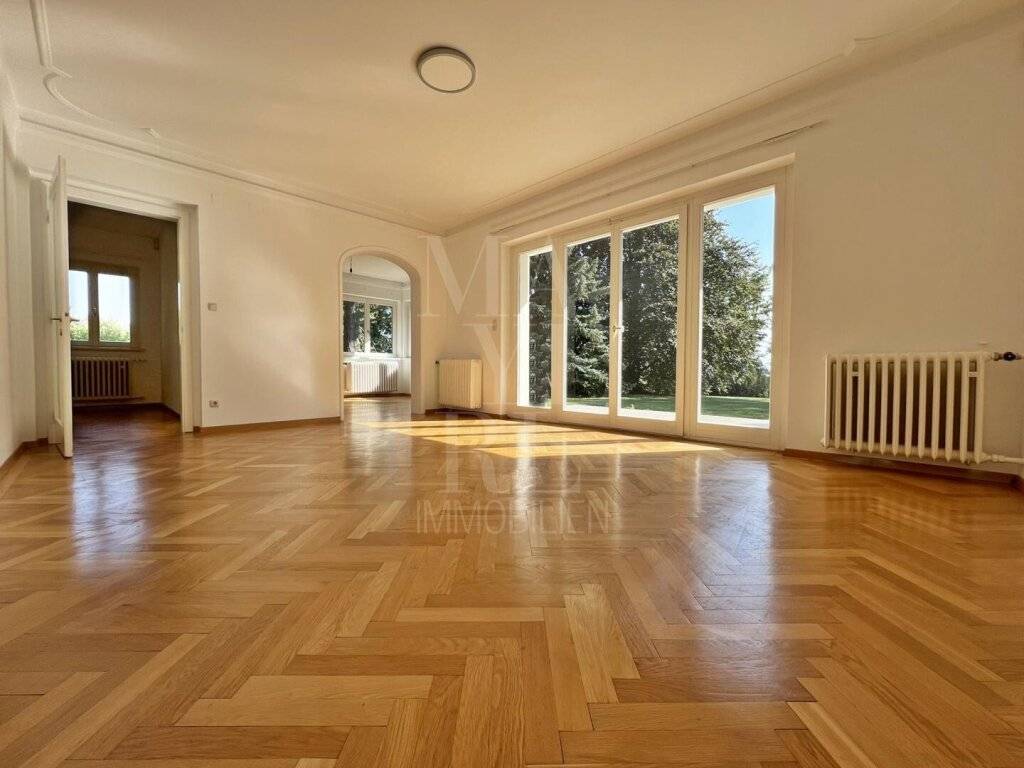 Einfamilienhaus mit über 1000 m² Eigengarten inmitten der Weinberge – pohled 3