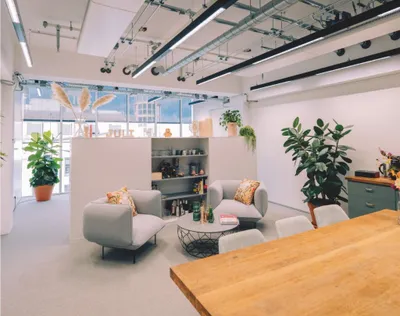 11-Zimmer-Gewerbeimmobilie mieten in Wien – 230 m², € 29.000