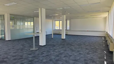 5-Zimmer-Gewerbeimmobilie mieten in Linz Land – 357 m², € 11 – Bild 8 von 14