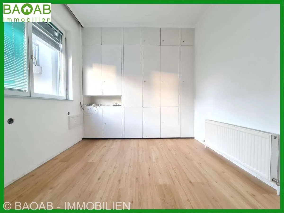 GEWERBEFLÄCHE IN BESTLAGE | PRAXIS, ORDINATION ODER BÜRO | RUHIGE LAGE, BARRIEREFREI, PARKPLÄTZE INKLUSIVE - Ansicht 2