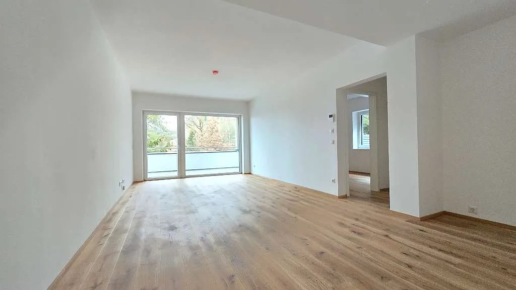 Hochwertige 3-Zimmer-Wohnung mit Balkon, Fernblick und modernem Bad - bezugsfertig - Radharc 3