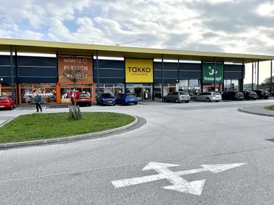 Gewerbeimmobilie mieten in Oberwart – 881 m², € 12.240