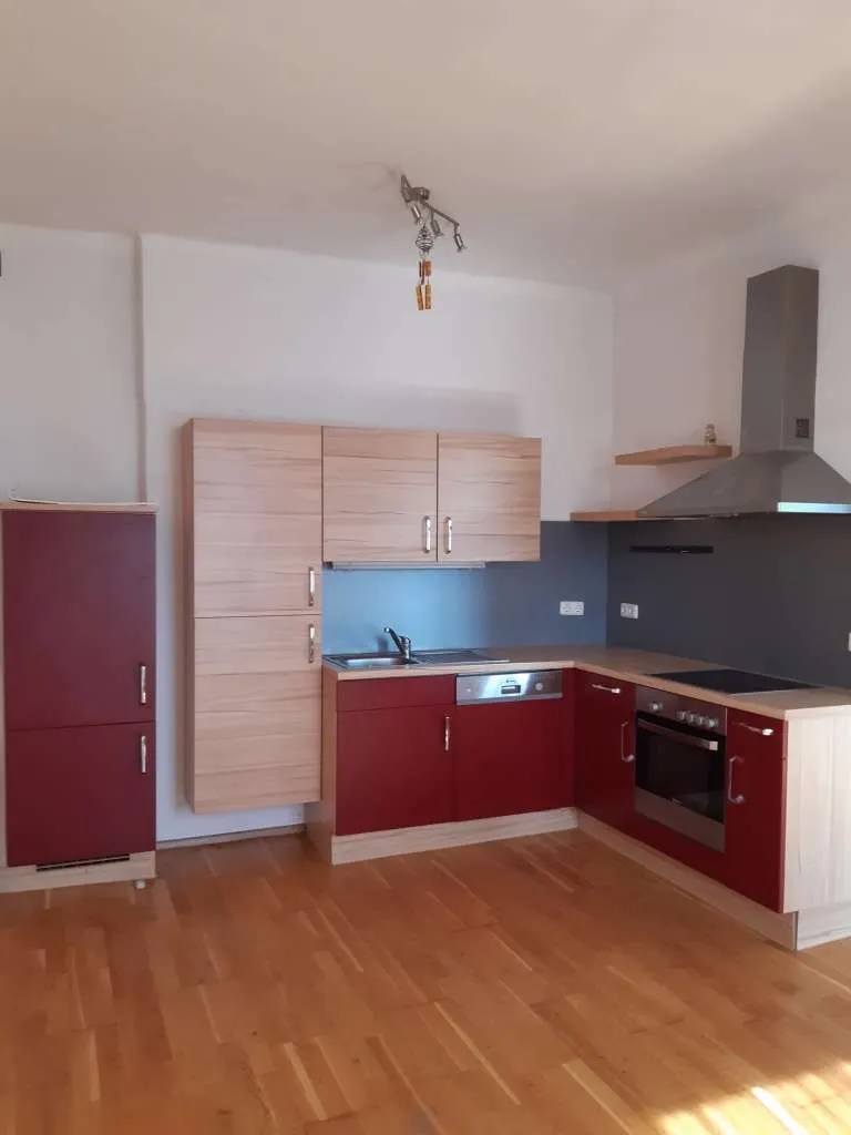 Wohnung zu Vermieten - Vista 2
