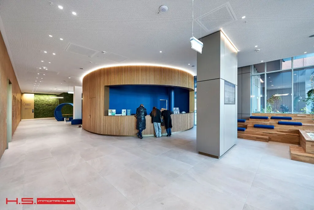 THE GREENVIEW TOWER - TERRASSENTRAUM - WIEN PANORAMABLICK - 26. ETAGE - INFINITYPOOL - WELLNESS - GARAGE - Ansicht 2