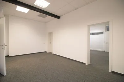 4-Zimmer-Gewerbeimmobilie mieten in Graz-Umgebung – 148 m², € 1.649 – Bild 12 von 25