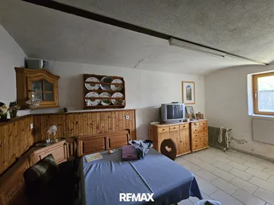 Haus kaufen in Mistelbach – 728 m², € 99.000 – Bild 8 von 11