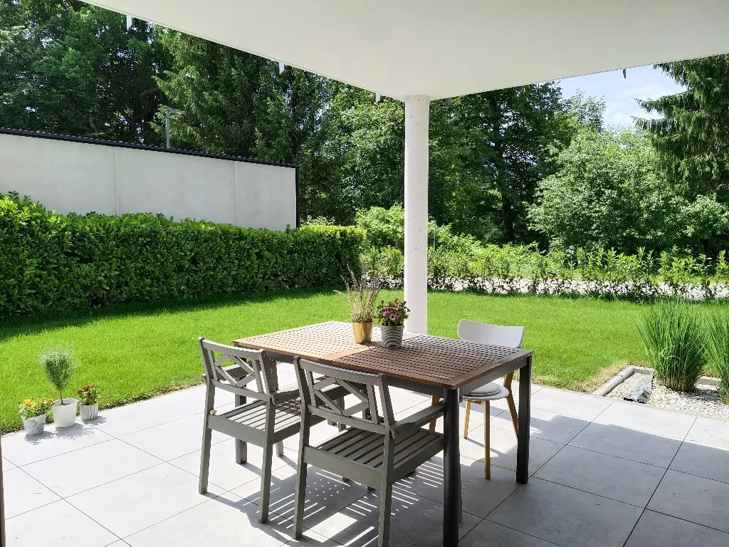 Mondsee - Neuwertige , sonnige 3 Zi Gartenwohnung - Ansicht 3