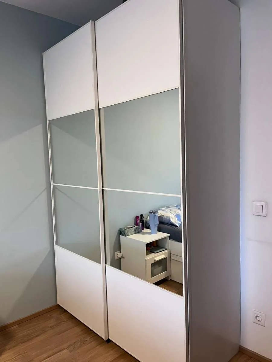 IKEA Pax - Schiebetüren mit Spiegel - 150x60x236, € 220,- (1140 Wien)
