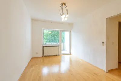 3-Zimmer-Wohnung kaufen in Gmunden – 86 m², € 275.000 – Bild 8 von 12