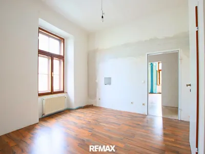 3-Zimmer-Gewerbeimmobilie kaufen in Baden – 90 m², € 259.000 – Bild 8 von 12