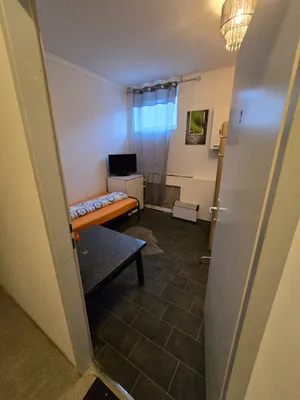 1-Zimmer-Gewerbeimmobilie mieten in Österreich – 20 m², € 199 – Bild 6 von 16