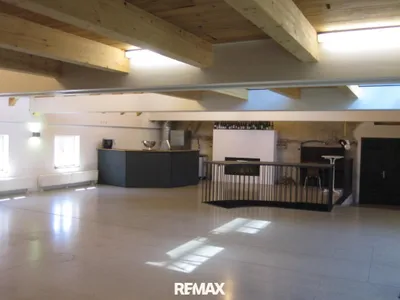 Immobilie mieten in Linz Land – 200 m², € 1.000 – Bild 7 von 11