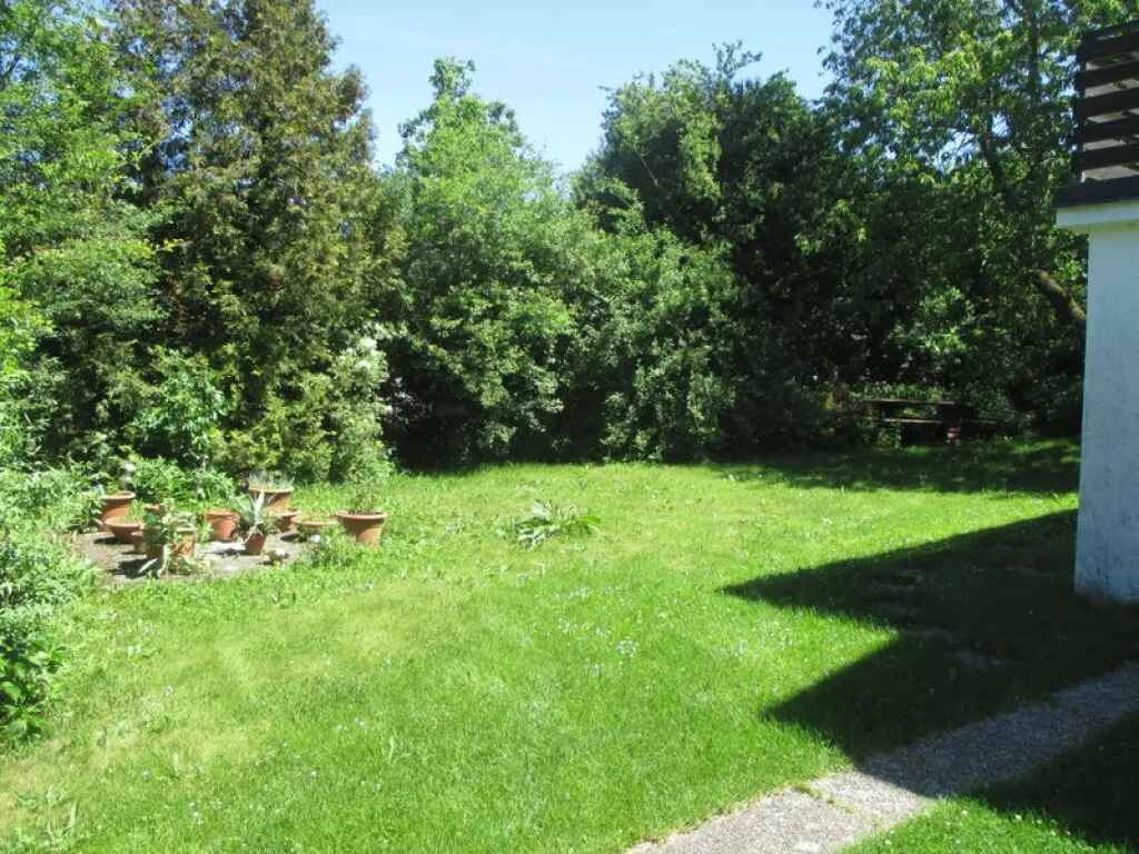 Charmantes Einfamilienhaus mit riesigem Garten - 3 Geh-Minuten von der Thaya – pohled 3