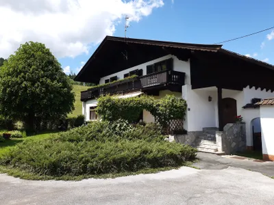 7-Zimmer-Haus mieten in Kitzbühel – 226 m², € 2.000 – Bild 5 von 13