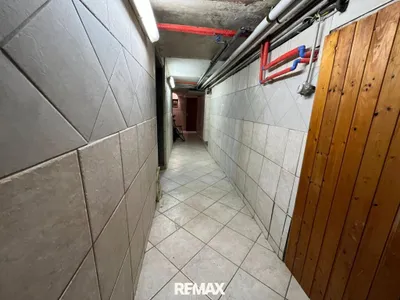 11-Zimmer-Haus kaufen in Baden – 484 m², € 380.000 – Bild 18 von 23