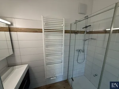 2-Zimmer-Wohnung mieten in Baden – 101 m², € 1.563 – Bild 12 von 16