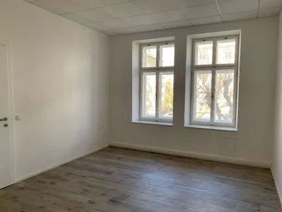 4-Zimmer-Gewerbeimmobilie mieten in Salzburg Stadt – 125 m², € 2.860 – Bild 14 von 19