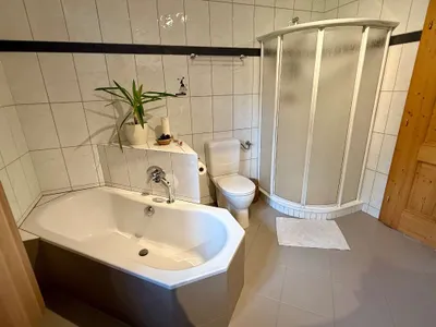 3-Zimmer-Wohnung mieten in Urfahr-Umgebung – 108 m², € 890 – Bild 3 von 10