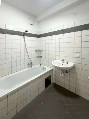 3-Zimmer-Wohnung mieten in Bruck an der Leitha – 87,53 m², € 1.030 – Bild 11 von 15