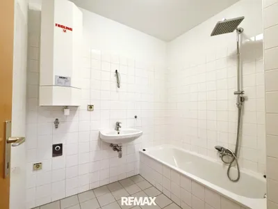 3-Zimmer-Wohnung kaufen in Bruck an der Leitha – 75 m², € 185.000 – Bild 7 von 15