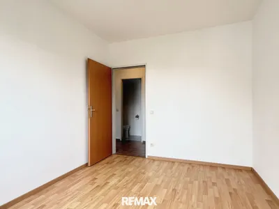 3-Zimmer-Wohnung kaufen in Bruck an der Leitha – 75 m², € 185.000 – Bild 9 von 15