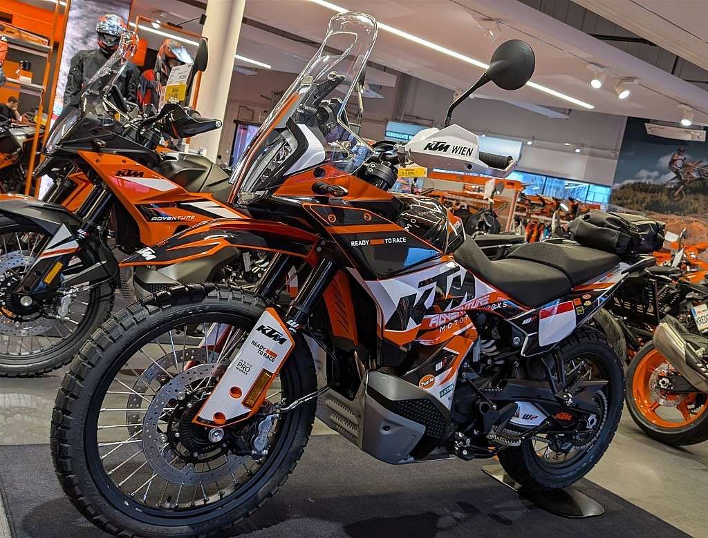 KTM 890 Adventure SPECIAL-EDITION, AKTIONSPREIS, in... Enduro