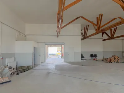 Gewerbeimmobilie mieten in Korneuburg – 440 m² – Bild 2 von 7