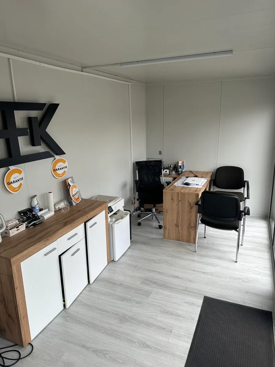 Autohandel GmbH inkl. Platz für 20 Fahrzeuge & Bürocontainer - Stammkunden, Top Bonität, sofort startklar - Ansicht 2