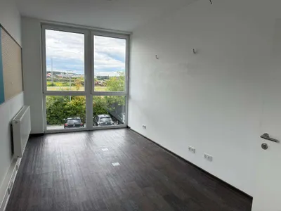 Gewerbeimmobilie mieten in Hartberg-Fürstenfeld – 191 m², € 10 – Bild 3 von 13