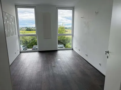 Gewerbeimmobilie mieten in Hartberg-Fürstenfeld – 191 m², € 10 – Bild 4 von 13