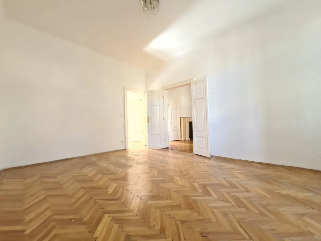 Sanierungstraum Altbau | Luftwärmepumpe möglich | 15 m² Süd-Balkon bewilligt - Ansicht 3