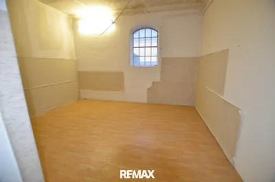Immobilie mieten in Baden – 131 m², € 430 – Bild 3 von 6
